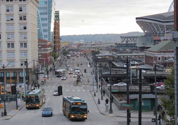 King County New Flyer 6905 & Orion 7061